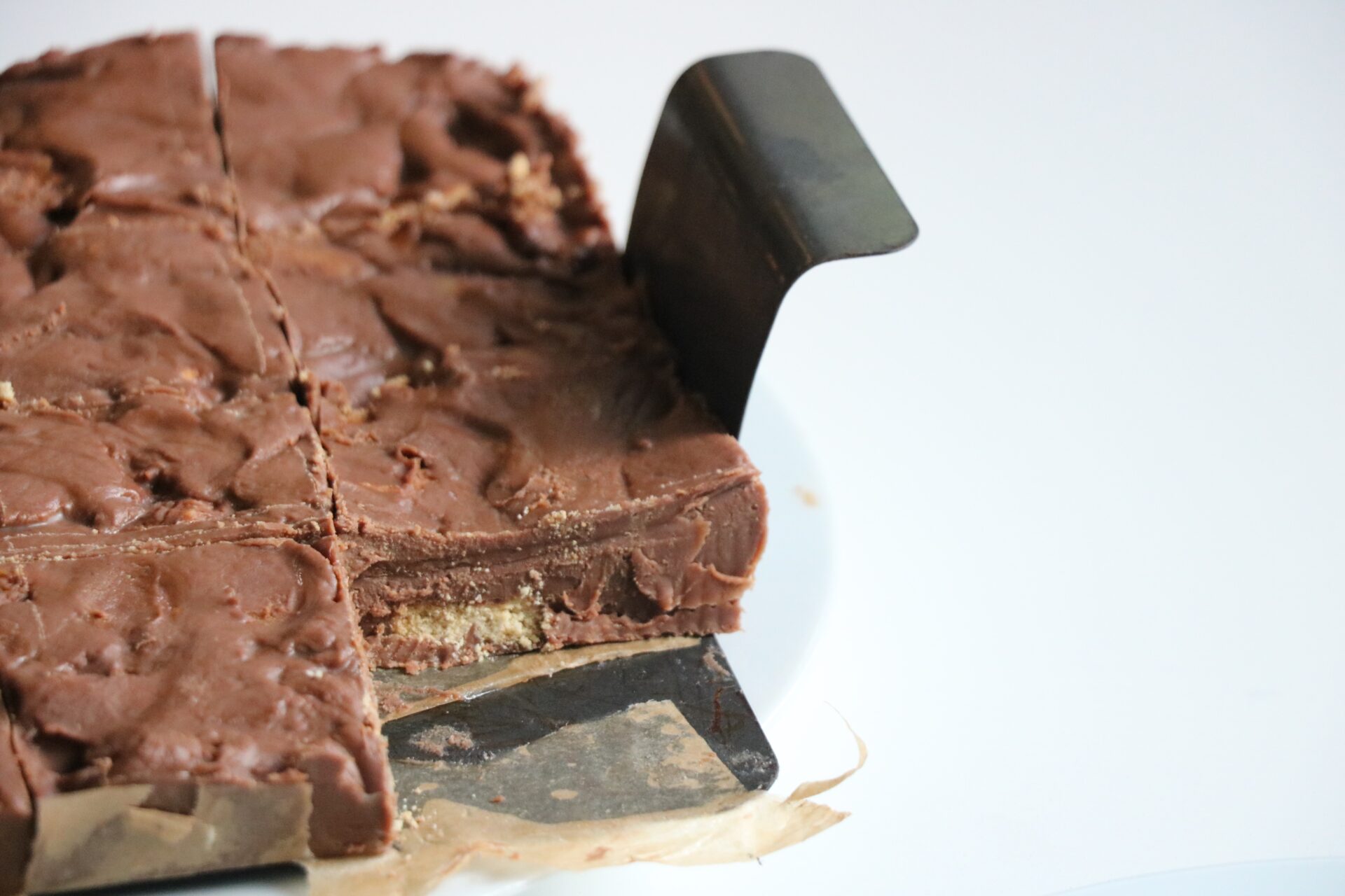 Fudge recipe microwave chocolate twix rocky road fudge