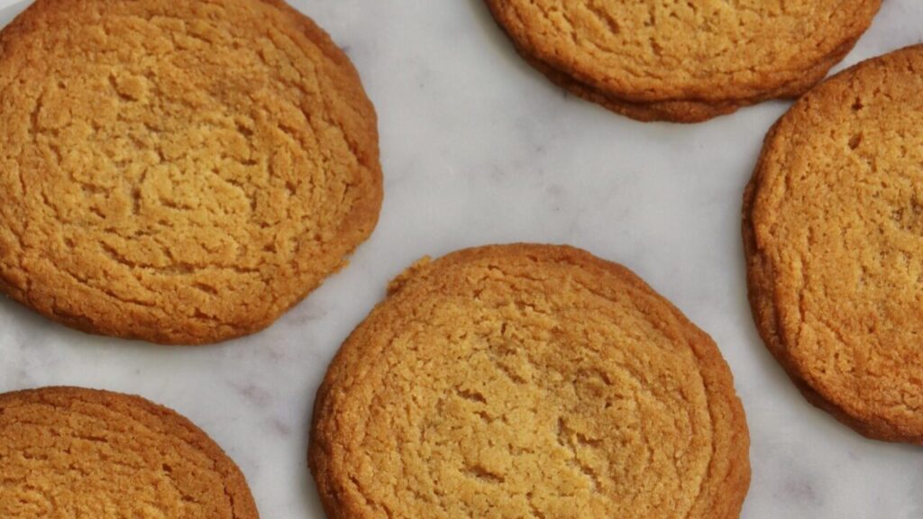 Soft caramel cookies