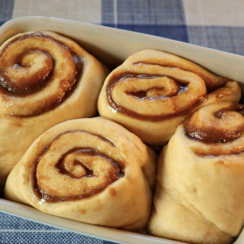 Cinnamon rolls recipe