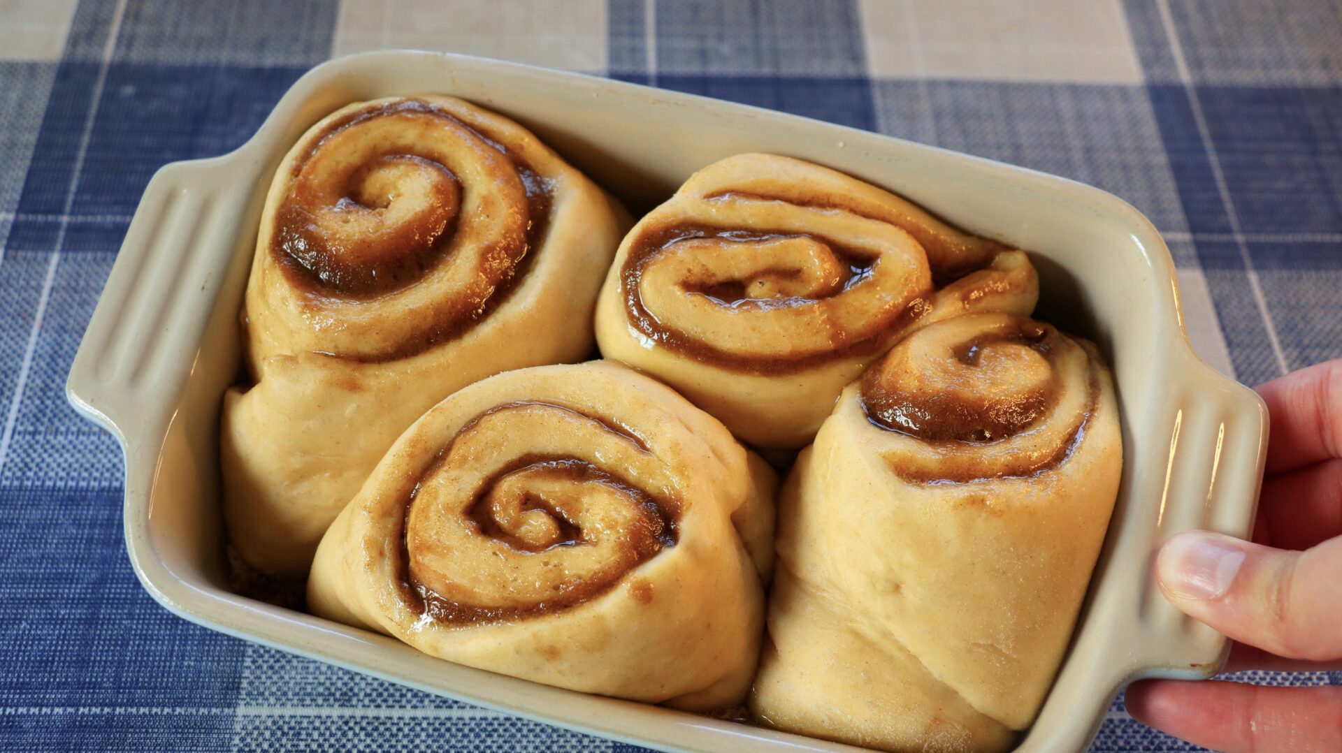 Cinnamon rolls recipe